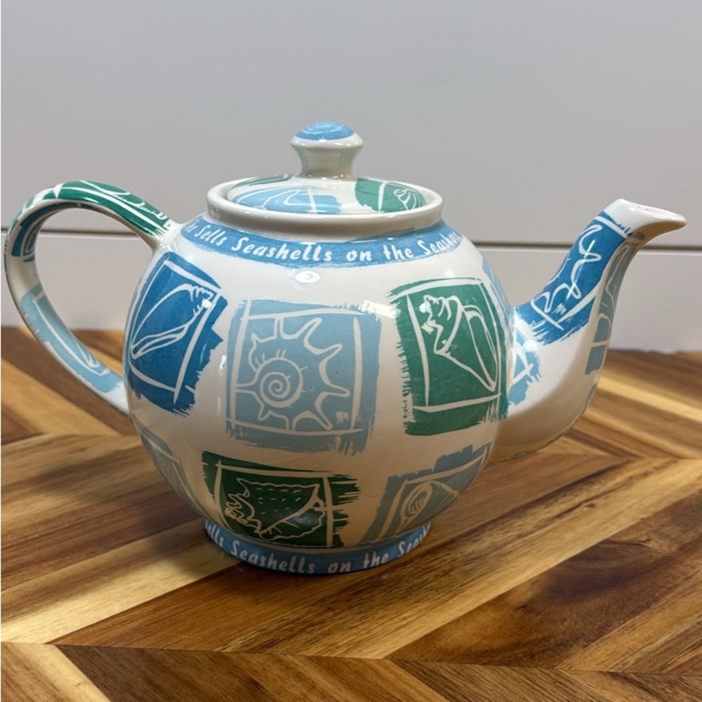 Seashell Pattern Ceramic Teapot in Blue and Green